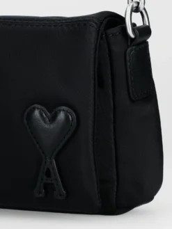 AMI Paris Tas Zwart LL710 Nylon