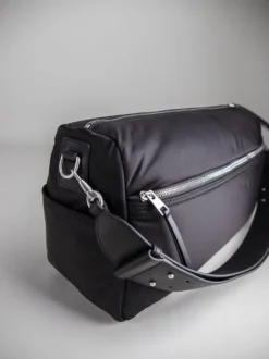 AMI Paris Tas Zwart LL706 Nylon