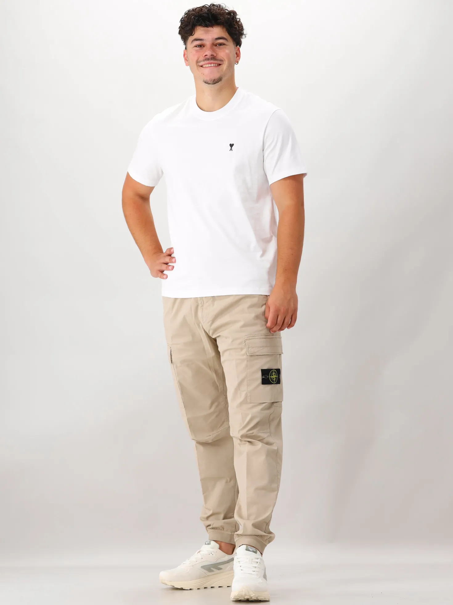 AMI Paris T-shirt Wit ADC Jersey