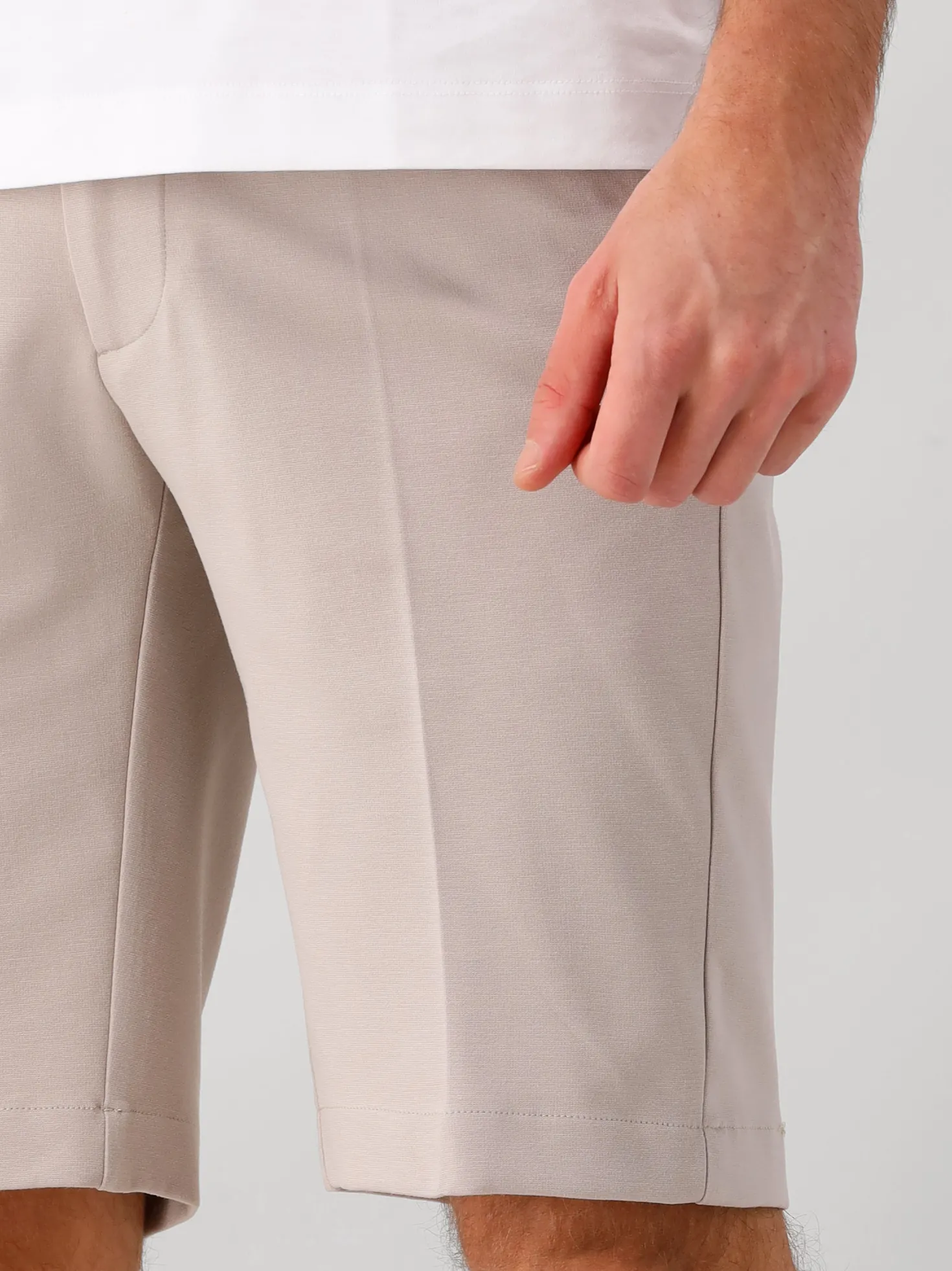Berwich Bermuda Korte Broek Grijs Elax