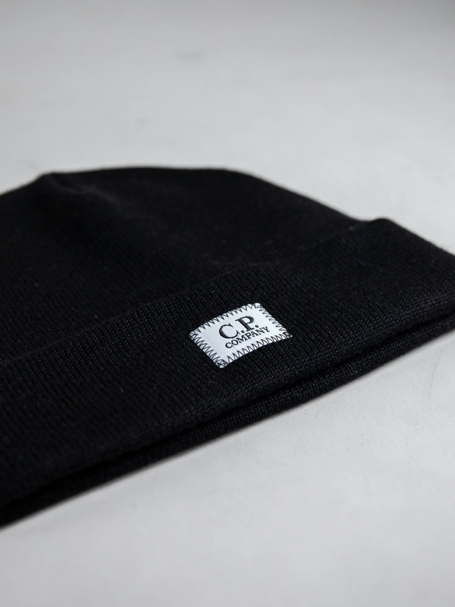 CP Company Muts Zwart