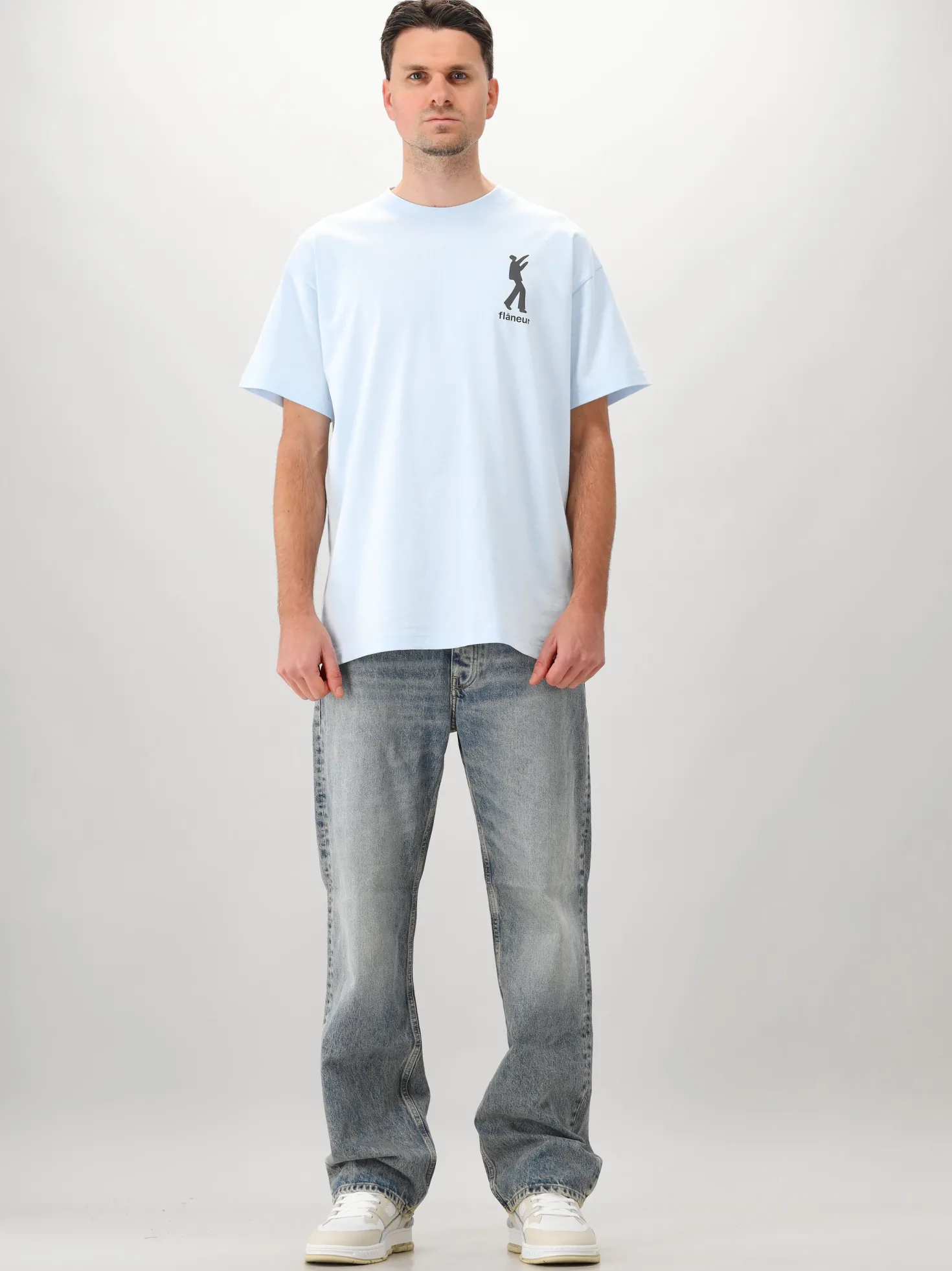 Flâneur T-shirt Blauw Inflatables