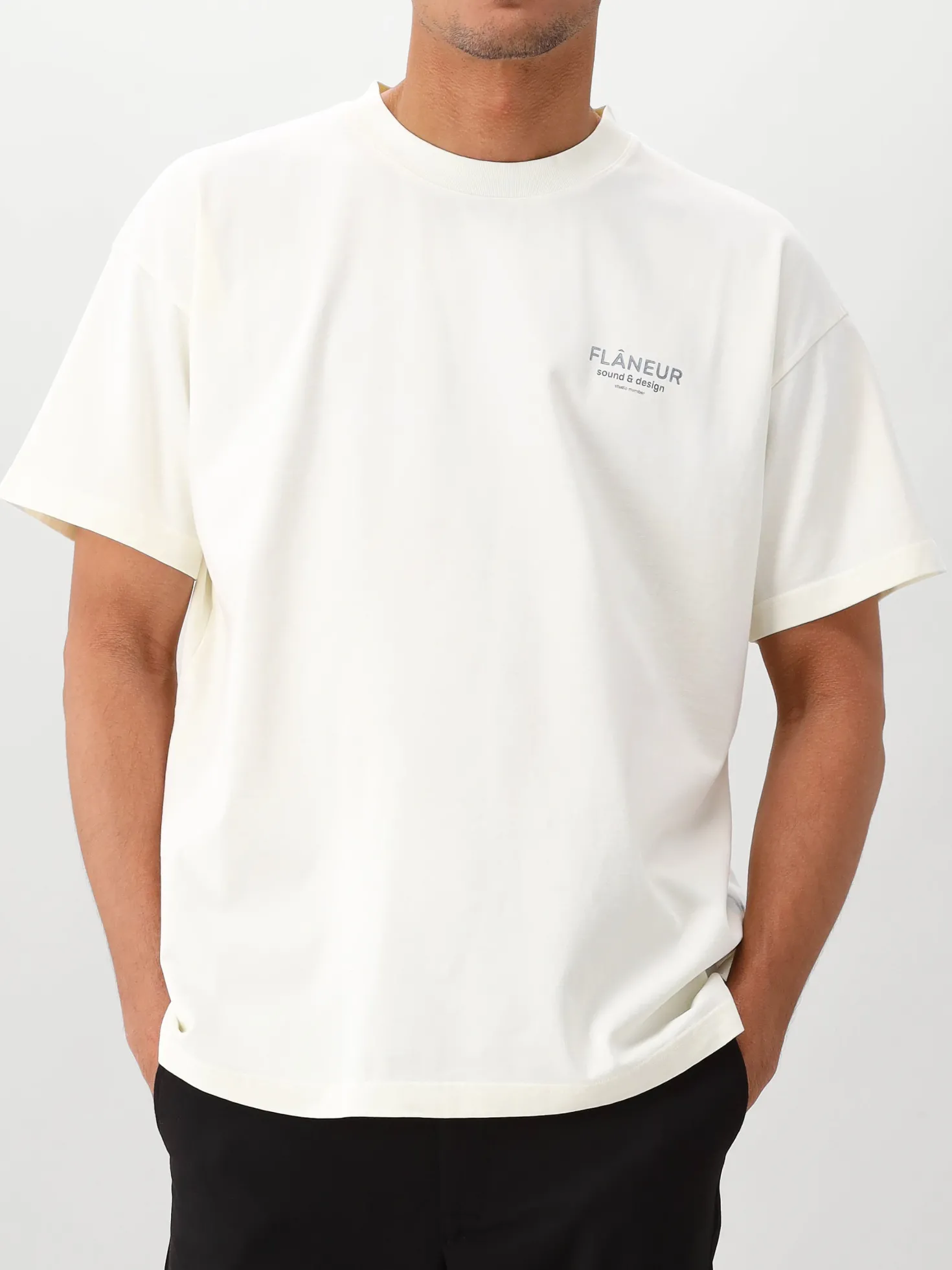 Flâneur T-shirt Wit Sound & Design