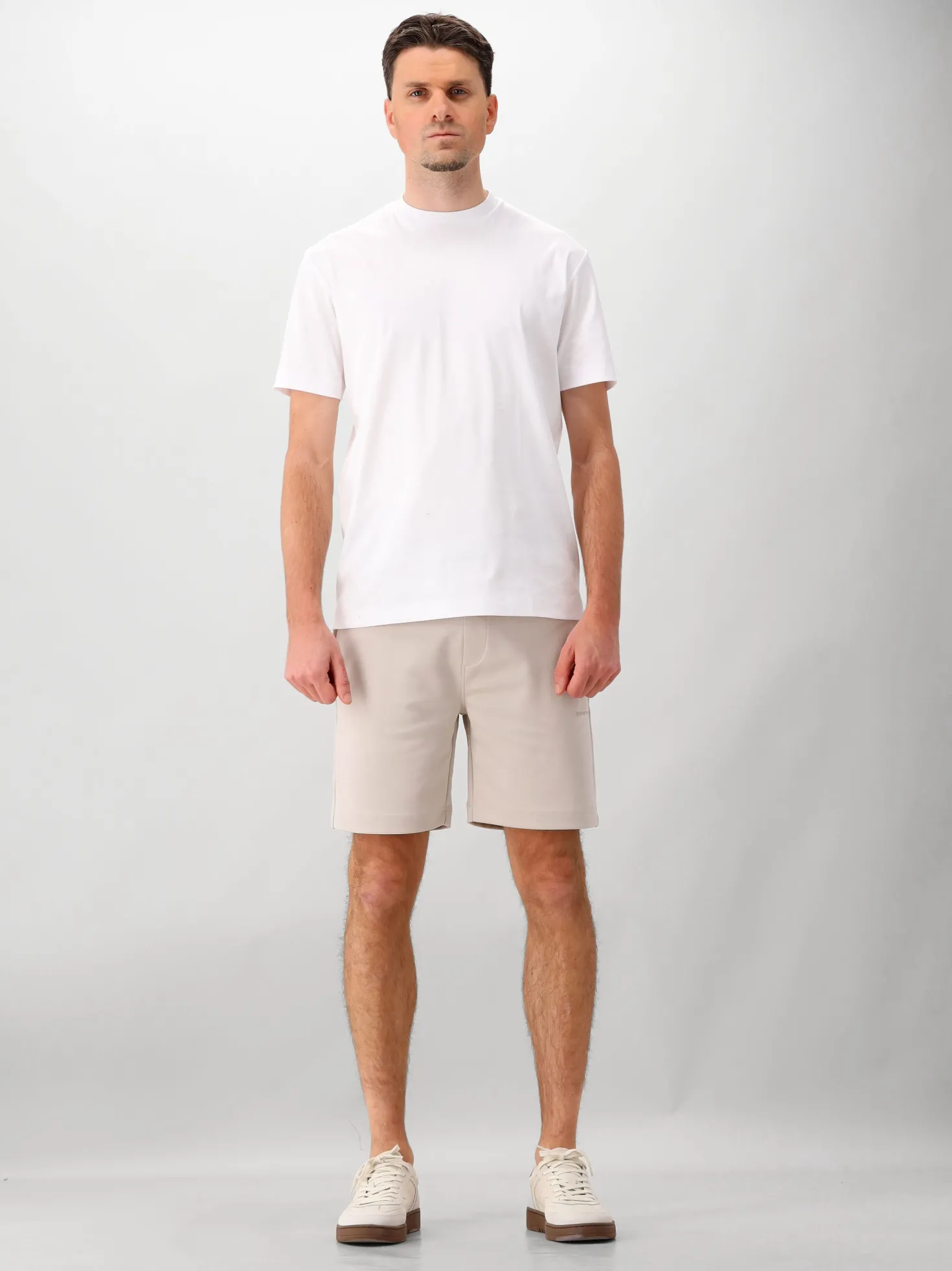 Genti Korte Broek Beige Short Ss