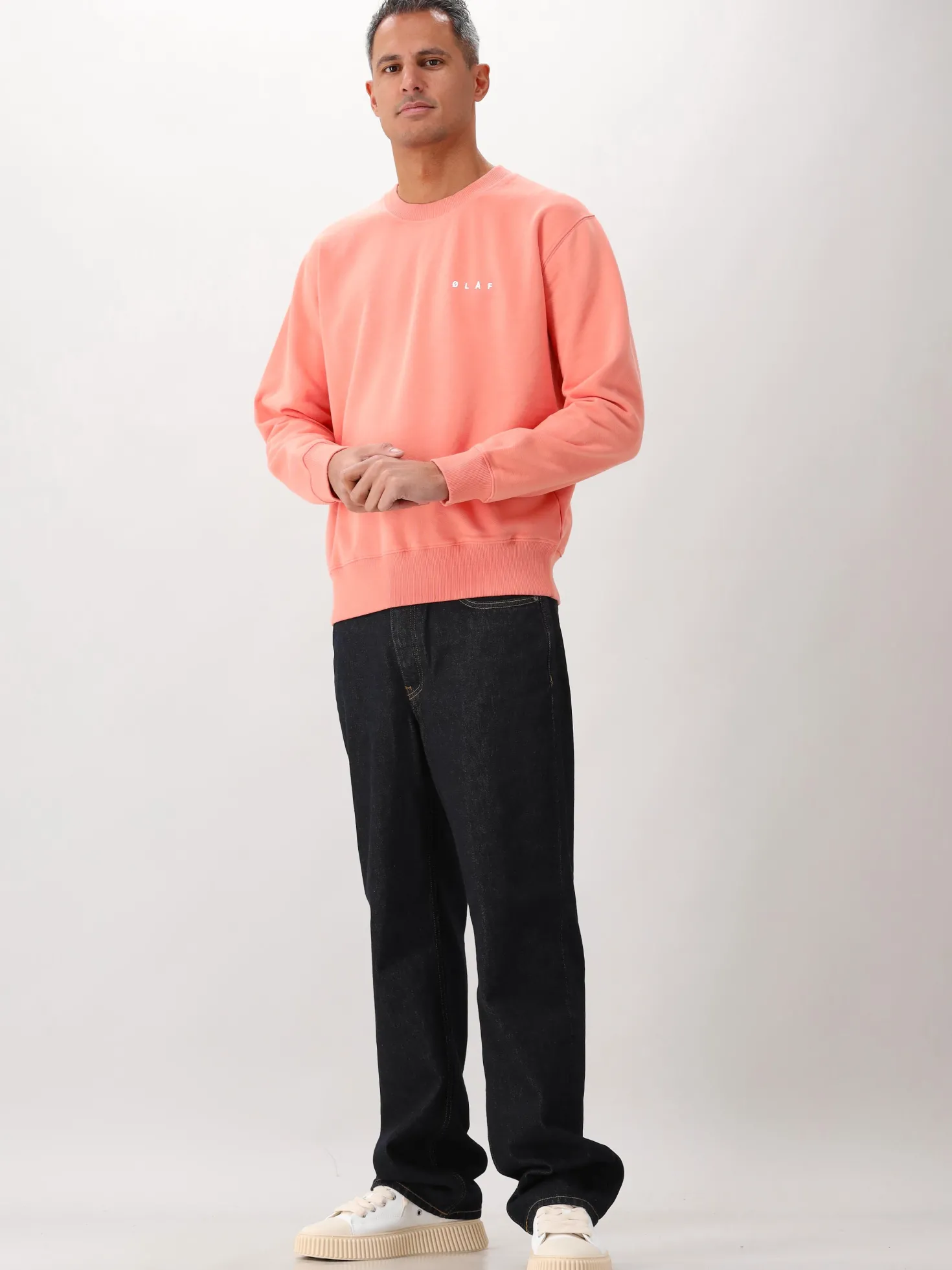 Ølaf Sweater Roze Brushstroke Face