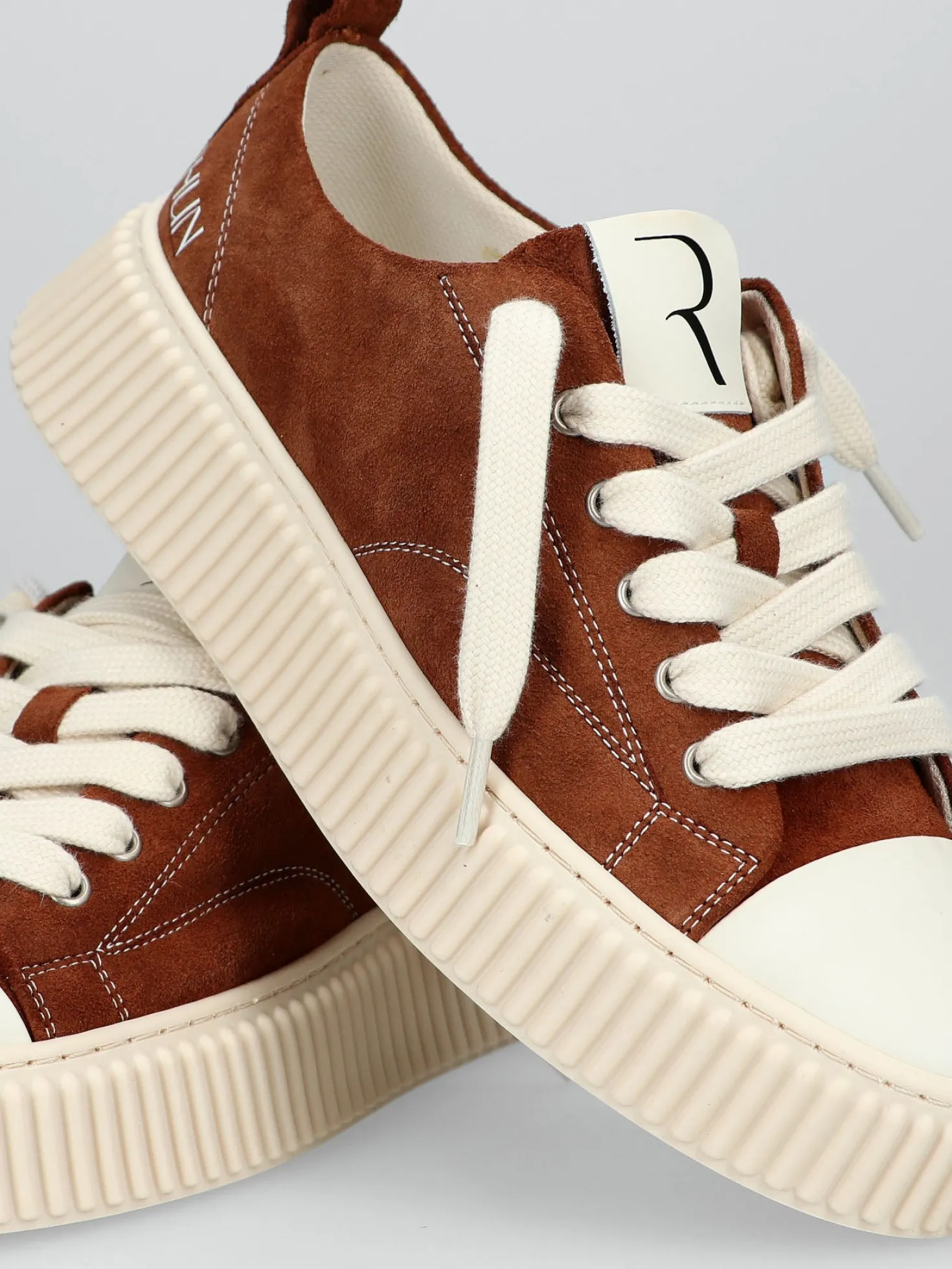 Rhun Sneakers Bruin 2020 Treble Brown Suede