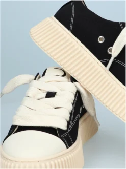 Rhun Sneakers Zwart Treble Canvas Black